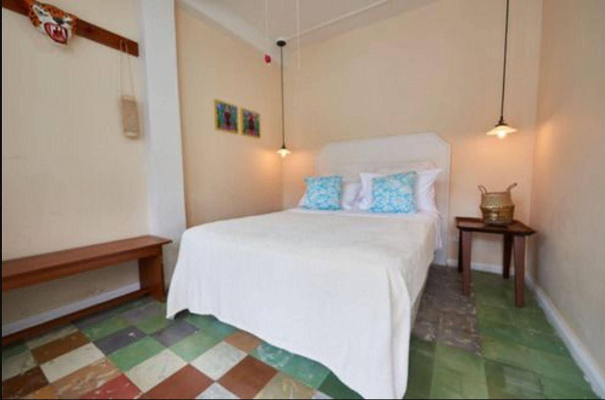 Casa Del Rayo Verde Hotelito Solidario ปอร์โตเบโล ภายนอก รูปภาพ